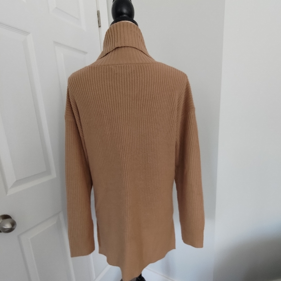 Karl Lagerfeld Paris Turtleneck Sweater Sz. Small - Picture 3 of 4